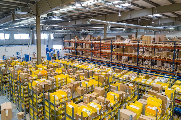Organized warehouse inventory aisles